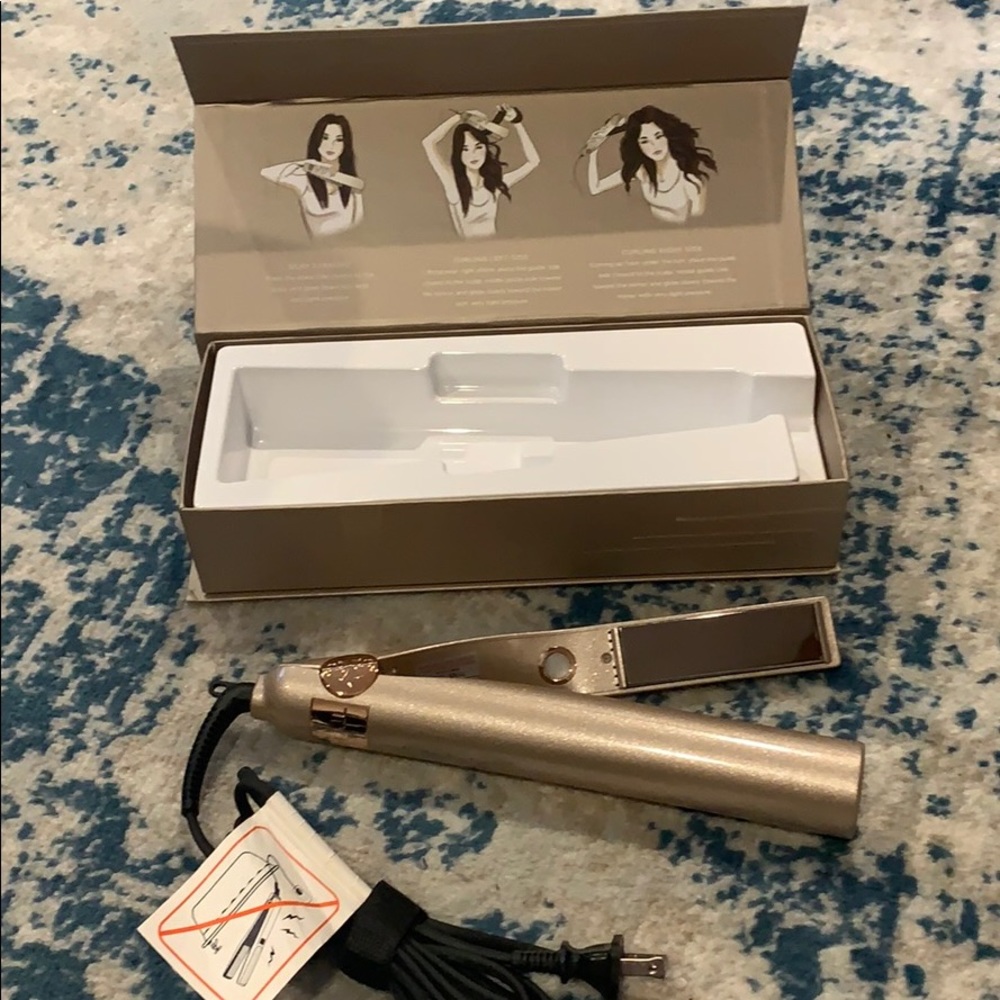 Tyme Pro curling/ straightening iron